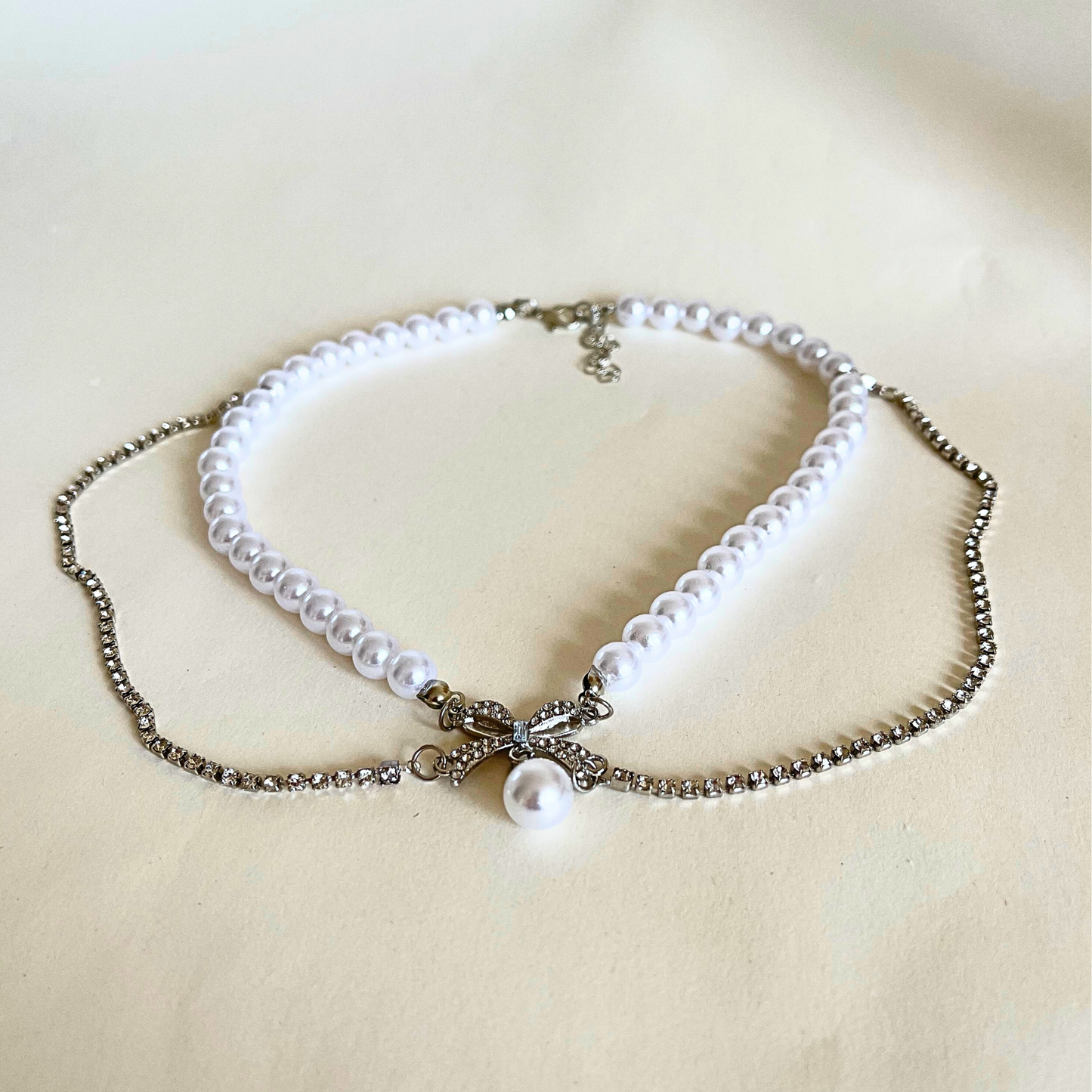 Royal Pearl Elegance Necklace